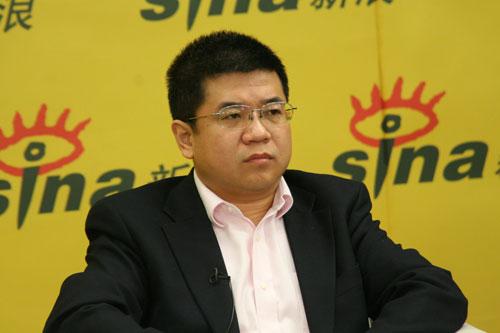 曲晓东做客新浪访谈间