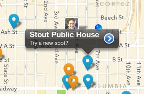 Foursquare的数据包括餐厅、酒吧等本地商家的数据，能够帮助用户找到这些地点，并将消费心得告知他们的好友