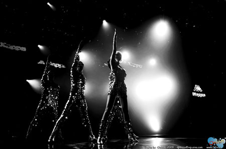 尼康D3佳作 Kappa Now新春阿信演唱会