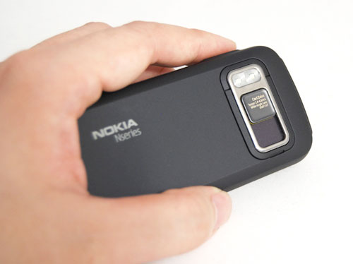 双向滑盖800万像素诺基亚N86海外评测_手机