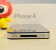 iPhone 4�ײ�