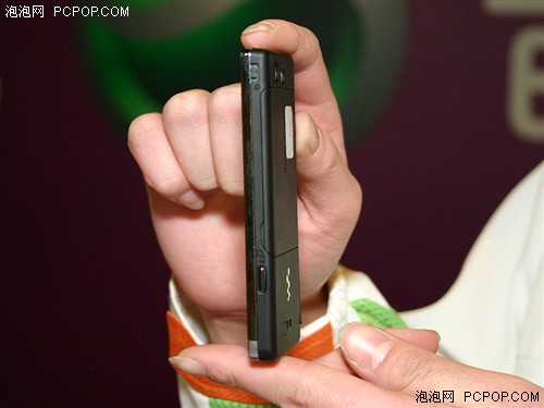 ���Walkman����W880i�ݽ��ƽ�2K