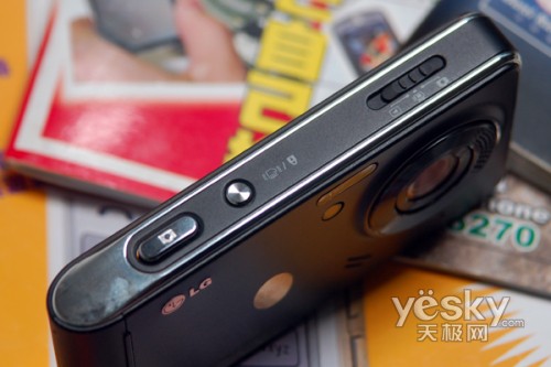 500Wʩ�͵���֤LG��ǿ����KU990����