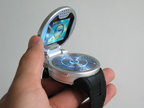 外星人专用 国产折叠手表形手机亮相(2)_手机