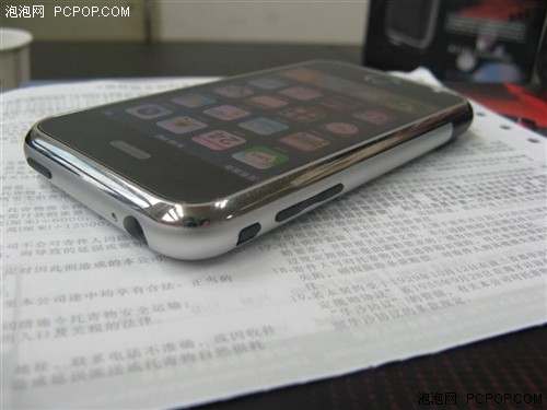 美国都没有货了8GiPhone最后的疯狂