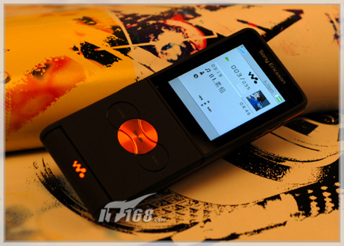 复古翻盖重生索爱独特音乐机W350评测(4)