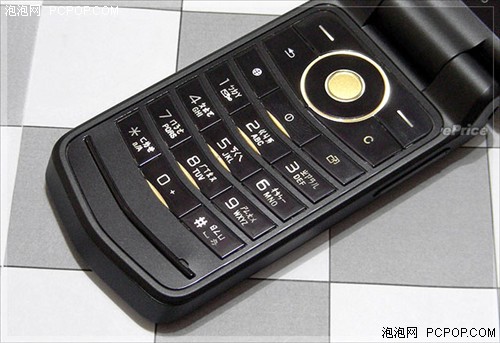 时尚且低价索尼爱立信Z555只要千元
