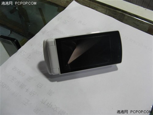 极品砖头！日系手机再次浇fans们冷水
