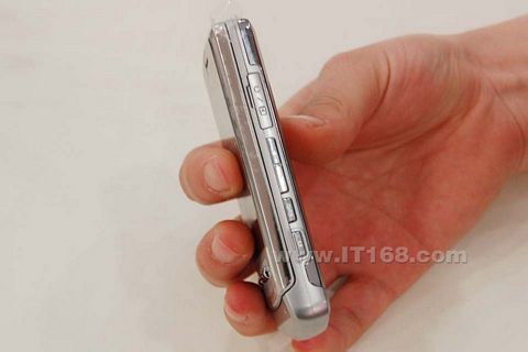 [����]����ǧԪʱ���ֻ�LGKG70��999