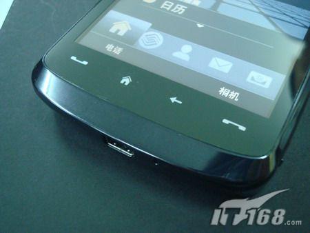 ������ĻHTC�콢TouchHD�ۼ�4899Ԫ