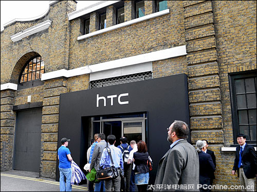 Ӣ�۵���HTC��3���ȸ��ֻ�HERO����
