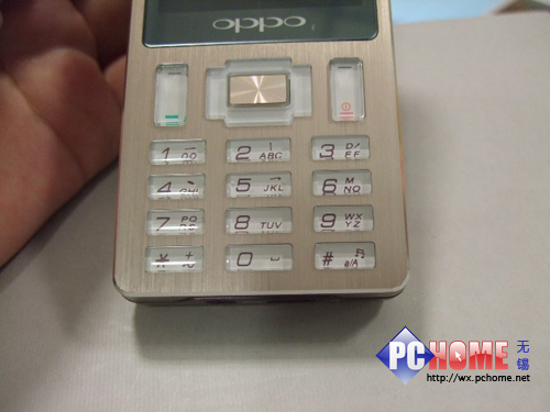 3D环绕立体声效 OPPO笑脸手机热卖中_手机