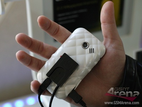 比Corby更炫三星Diva系列两款新机曝光