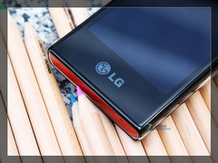 触控时尚LG多媒体手机BL40行货今上市