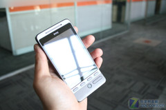 另类Android灰色版HTCHero大降240元