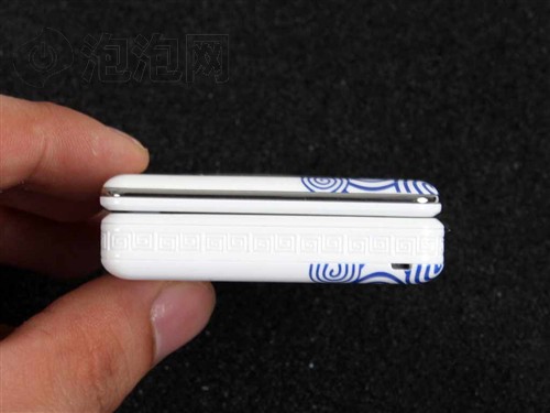 步步高青花瓷手机大减价 仅售1180元_手机