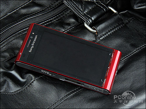 三星M8910不足2K索爱U1最新报2699元!