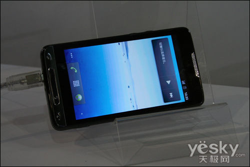 大爱姜饼瑞芯微Android2.3手机香港评测