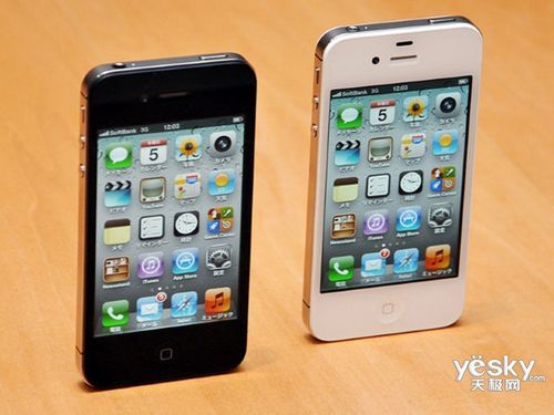 苹果iPhone 4S上市 近期热门主流手机比拼_手机