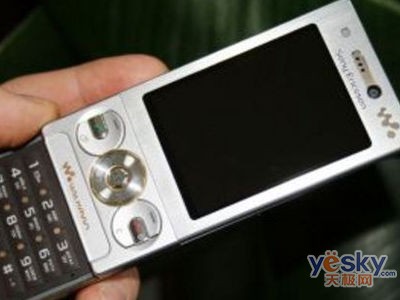 鿴ᰮ W715 һͼ
