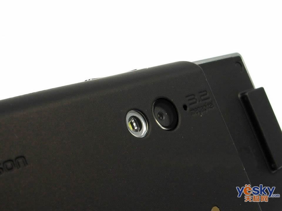 鿴ᰮ W715 һͼ