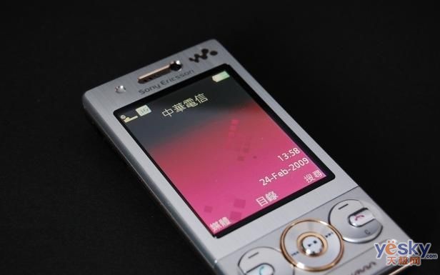 鿴ᰮ W715 һͼ