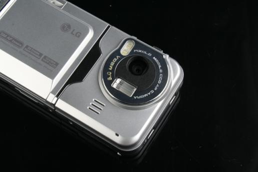 点击查看：LG C960 下一张清晰大图