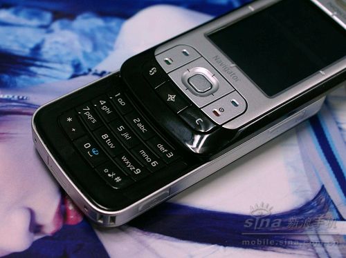 ����鿴��ŵ���� 6110Navigator ��һ��������ͼ