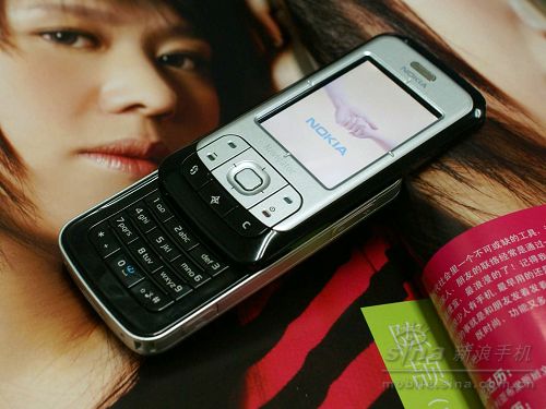 ����鿴��ŵ���� 6110Navigator ��һ��������ͼ