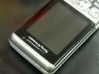 ᰮ C702c