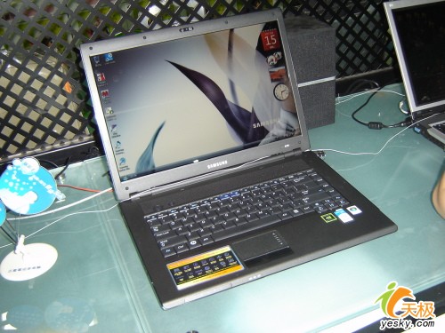 30�����飺2GB�ڴ�˫��С������5000Ԫ