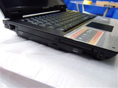 ����Q70�ؼ�13��Ѹ��4���Ա�7999Ԫ