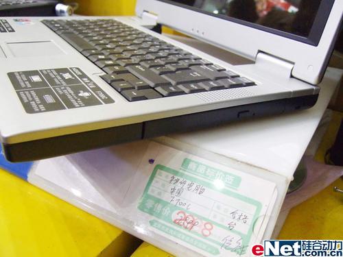 ����ʷ�µ���������F700C��2800������