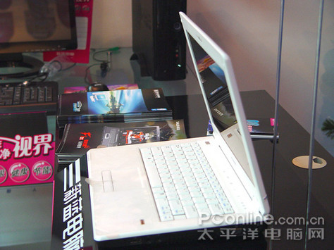 白衣丽人新蓝12寸小本S21上市7999元