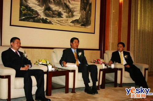 ��ͼ�PCת�͹ڽݿƼ�����ʼǱ��г�