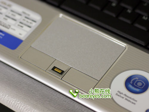 送3M屏幕膜等6件套华硕F8SR大促销