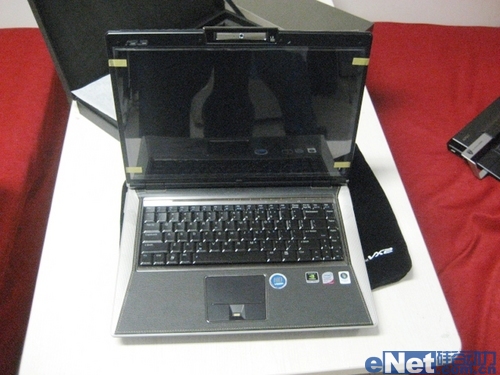 霸气十足 华硕蓝宝基尼VX2SE售29800_笔记本