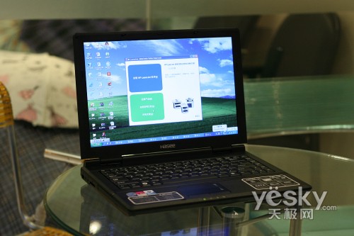 干掉所有3999笔记本 神舟天运F5600评测