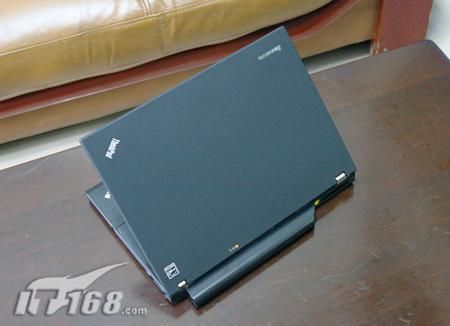 全新商务惊爆新低ThinkPadT400仅8000元