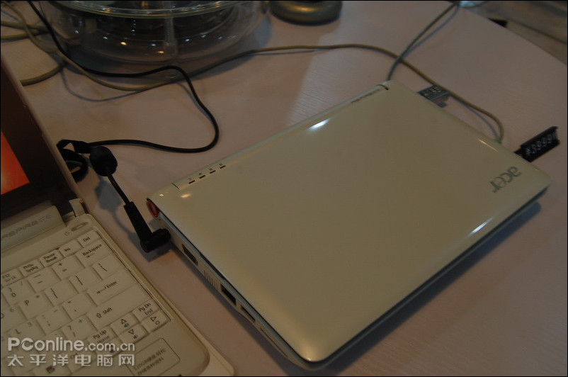 ��Ϊ�ֻ��곞AspireOne����Я120G�ʼǱ���3K3��