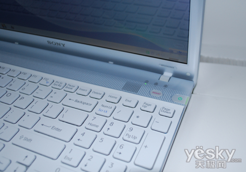 携手AMD!索尼VAIO发布高性价比EE系列新品