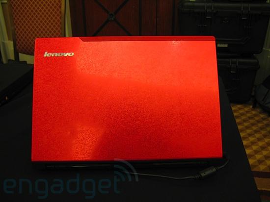 Ƽʱ_IdeaPadʼǱCESչʾ