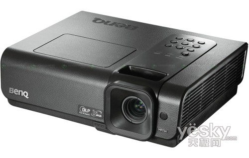 标备HDMI1.3接口BenQ新推MP724投影机