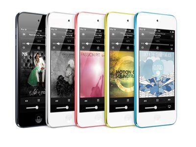 分析师预计iPhone 5S将在明年6、7月份发布,将拥有新的HD摄像头和显示屏、更好的电池和NFC(近场通信)技术,及6到8种可选颜色。