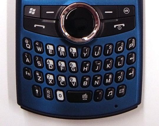 QWERTY键盘 三星智能手机新品Saga评测(2)_