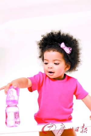 婴幼儿喝什么水最健康？