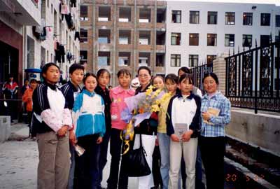 图:在四川阿坝自治州茂县中学