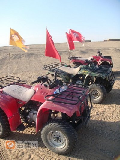 神气的沙地摩托车