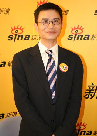 林格:在区域内实行放弃小考,然后把我们的重点转移到中考和高考上,这样教育改革才有可能实现。