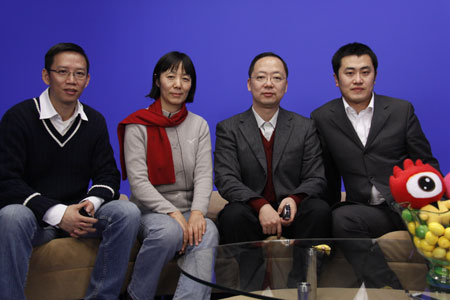 访谈嘉宾吴晓波、脚印、孔二狗、孙力合影 访谈嘉宾吴晓波、脚印、孔二狗、孙力合影